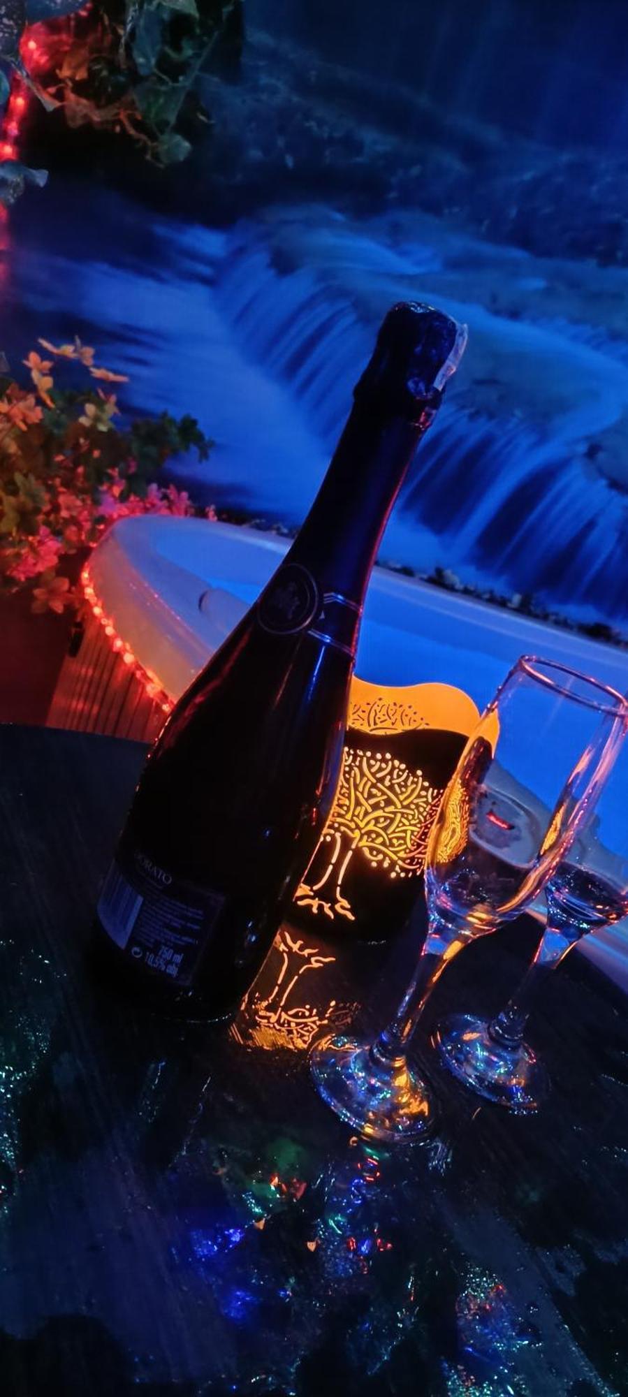 Zajazd Albatros Rzeszow Spa Esterno foto