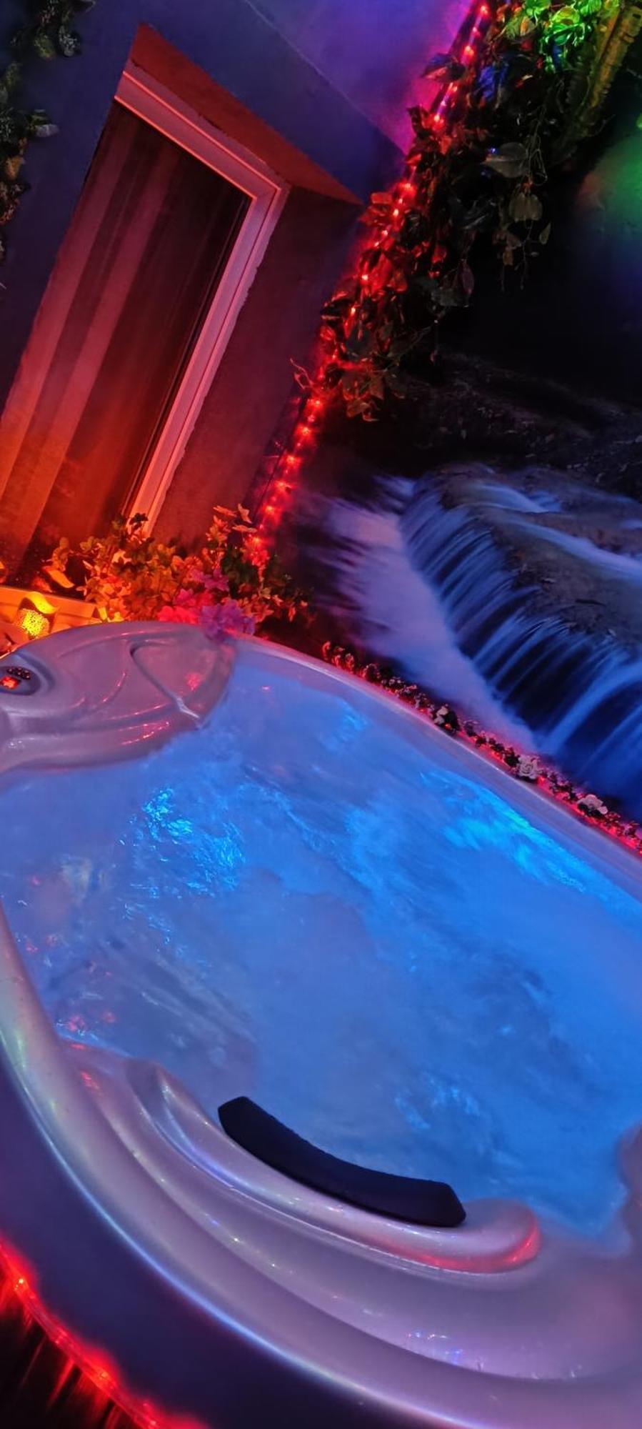 Zajazd Albatros Rzeszow Spa Esterno foto